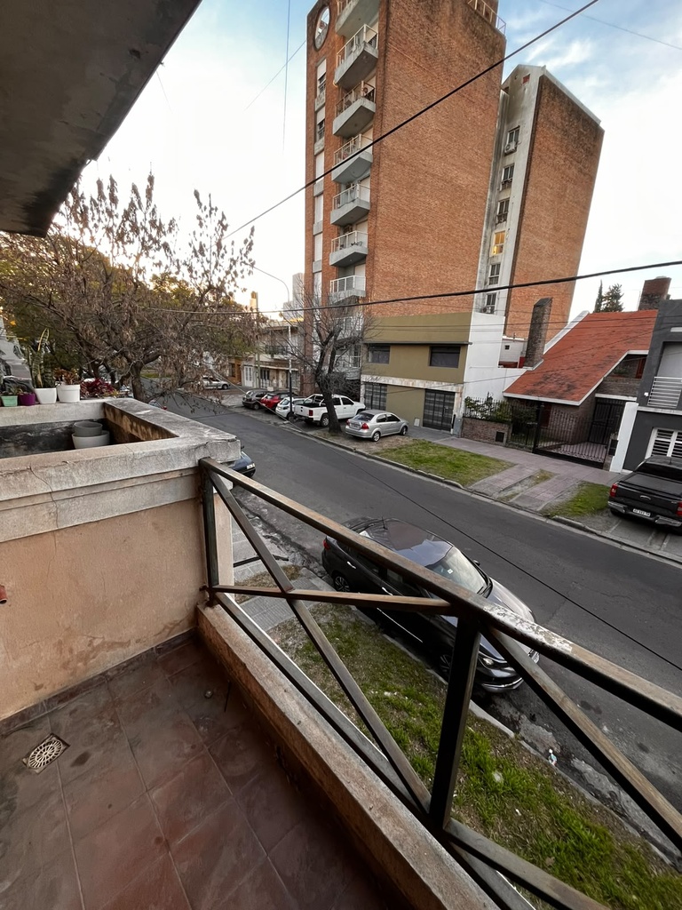 ALQUILER DPTO. CENTRO URQUIZA 327